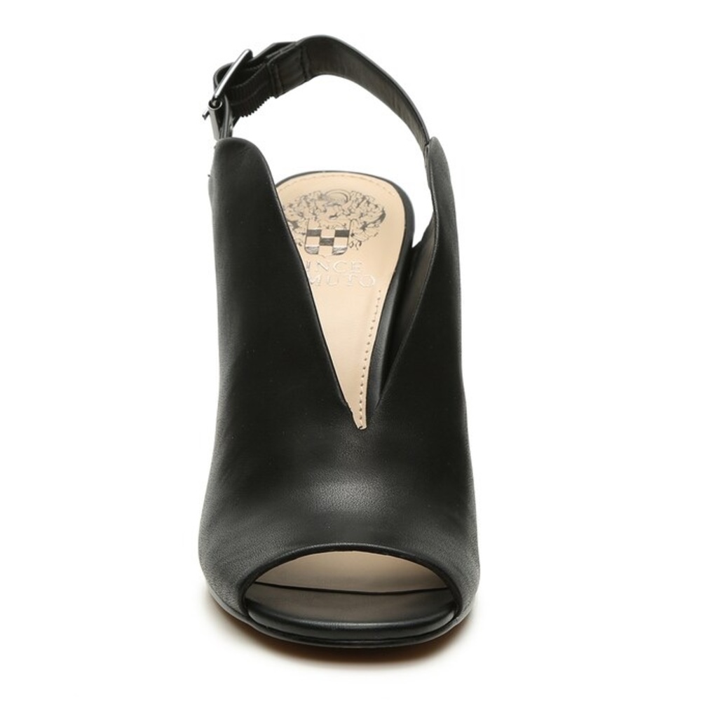 VINCE CAMUTO Black Leather 7 1/2 style Kembia